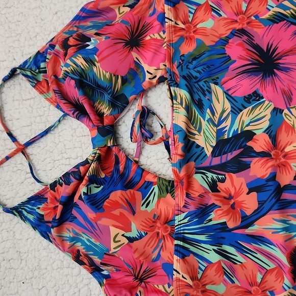 Tropical Floral One Piece Swimsuit Padded Beach Pool Party Vacation - Picture 4 of 7